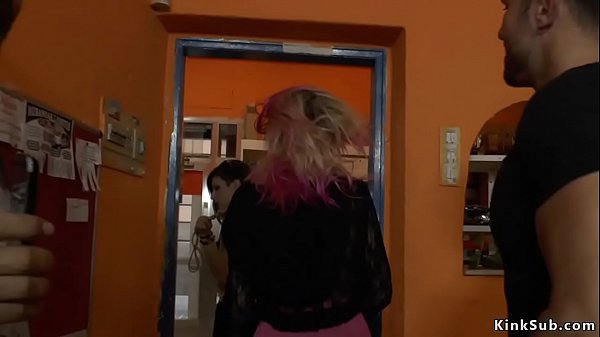 Slutgives full service atgas station