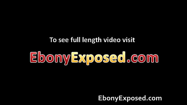 Black girlfriend in_christmas outfit