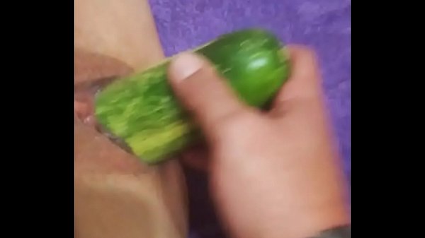 Mi mujer con su pepino 