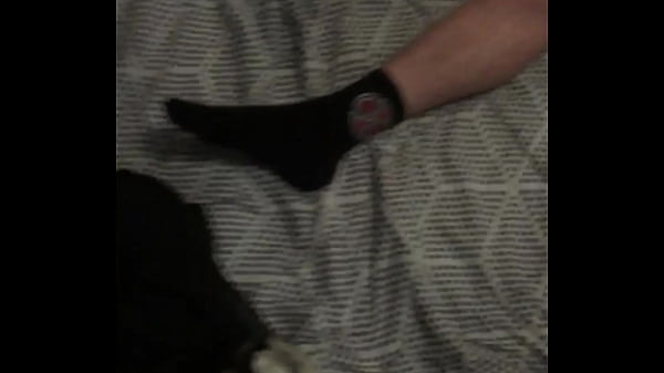 Nonton Oiled Cock & Balls thumbnail