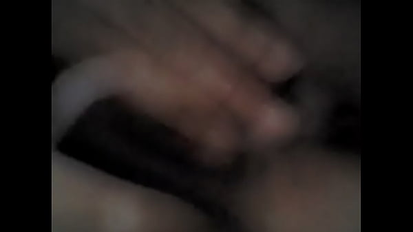 Nonton Se Siente Rico Meterse Los Dedos Ummm.... thumbnail