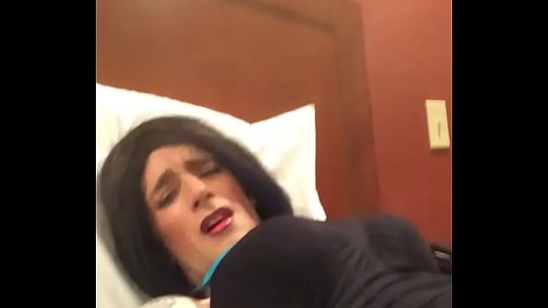 trim.EAACCB2B-0517-4FCD-84C8-078332751582.MOV