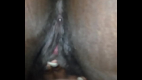 Play MP4 - Big ass married slut playing with herself for me