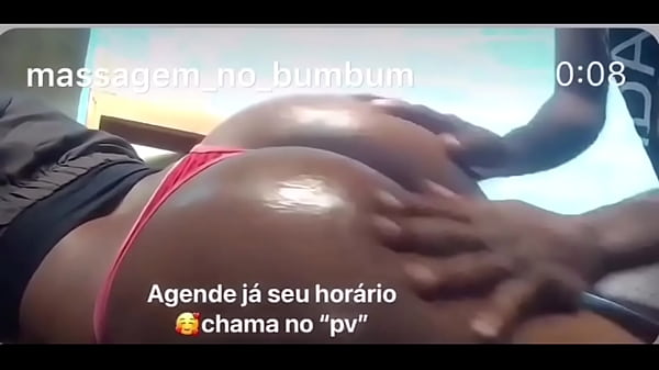 Minha vizinha bumduda me pediu uma massagem 