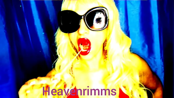 Nonton How Many Licks Does It Take? thumbnail