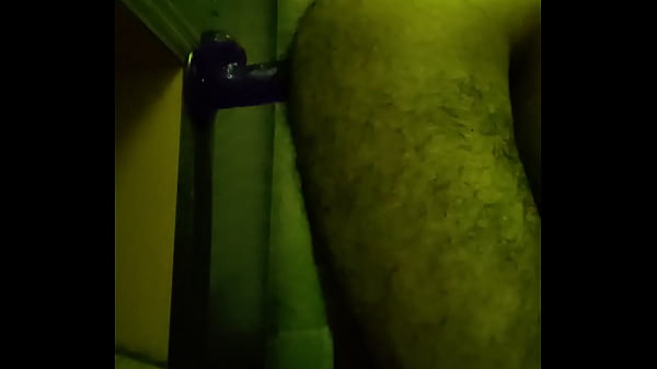 Play MP4 - Follando dildo en 4