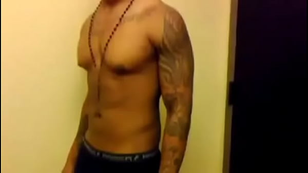 Nonton Young Thug Flashing Indoor 2 thumbnail