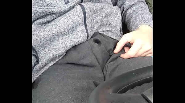 GASTE85 Peeing in pants