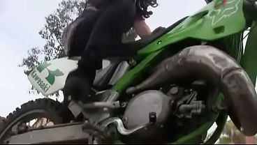 Nonton A Girl Get A Dirt Bike And Revv It thumbnail