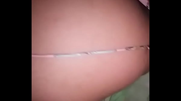 Muestra la nalgota hot 