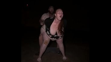 Nonton Fucking And Sucking On The Florida Beach thumbnail