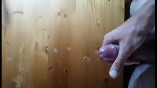 Massive cumshot 