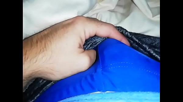 GASTE85 Peeing inpants