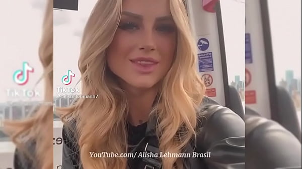 Nonton Rare Beauty Of The Blonde With The Pert Breasts thumbnail