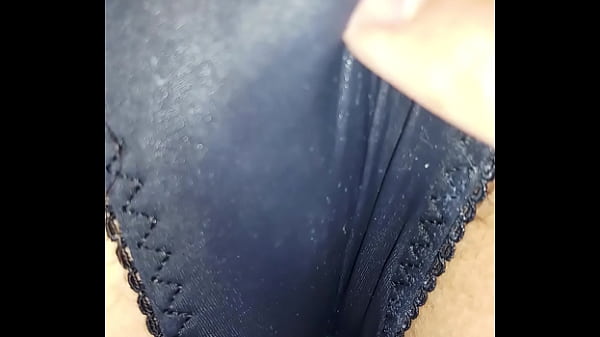 Tới_giờ thọc công khai_vào chim nứng của chị họ