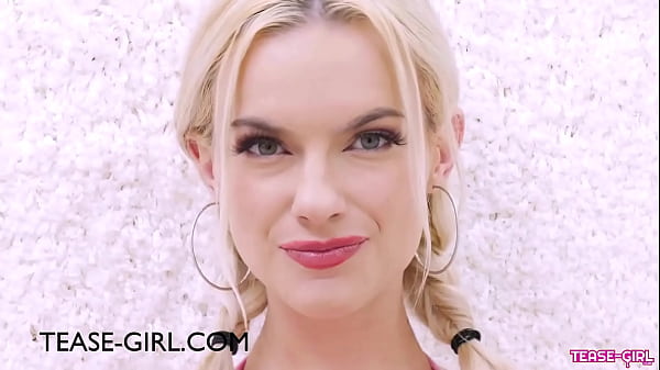 Sexy teen blonde gives_a tease