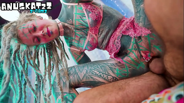 Hippie beauty's asshole destroyed by big cock 