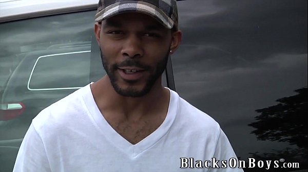 Play MP4 - Jayden Jones Assrides A Big Black Cock
