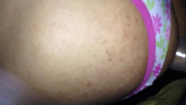 Dando no cineporno com a calcinha tanga rosa da Noemy 02 Agosto 2016.MOV 