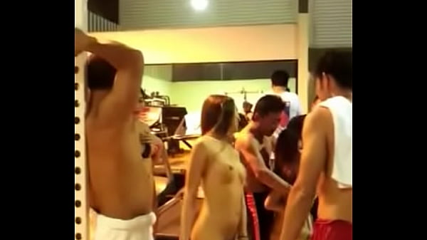 Thác loạn trong phòng tâp_GYm cùng em gái xinh đẹp