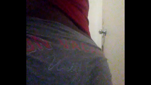 Big butt boyshorts ass shake 