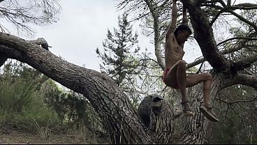 Nonton Almost Caught! We Chose This Tree In The Middle Of The Way To Have Sex. thumbnail