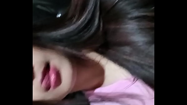 Nonton &iquest;no Te Encanta Cuando Las Chicas Inocentes Hablan Sucio? thumbnail