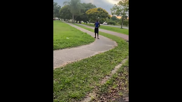 Novinho Atras De Pika No Mato Achou Um Negao Dotado E Levou Pra Casa thumbnail