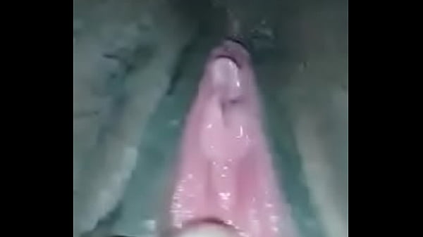 Play MP4 - Amiga foda 1