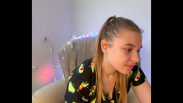 Fuck my virgin pussy so hard