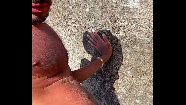 Play MP4 - Convido voc&ecirc;s para tomar no cuzinho no morro da praia