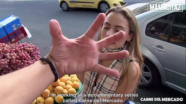 Play MP4 - CARNEDELMERCADO - &lpar;Cristian Cipriani&comma; Anastasia Rey&comma; Fredau Montes&rpar; - Big Ass And Tits MILF Passed Around By Two Cocks