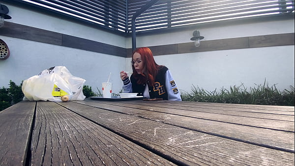 Nonton That Student Girl Sucked For Mcdonald's! thumbnail