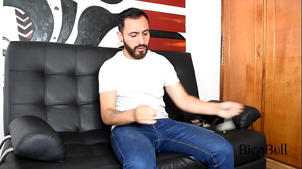 Hetero inflating condoms 