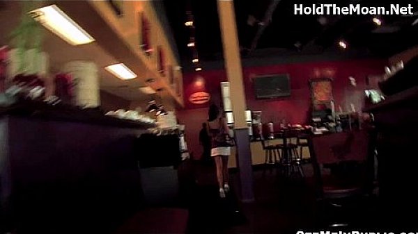 Nonton Tanner Meyes Flashing It Public thumbnail