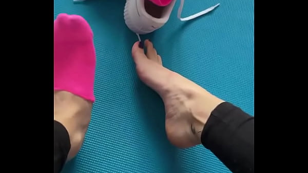 Can you smell my sweaty feet when i open my shoe &bull;more on of #sneacker #pedsocks #sweatysocks #feet #fetish #bla 