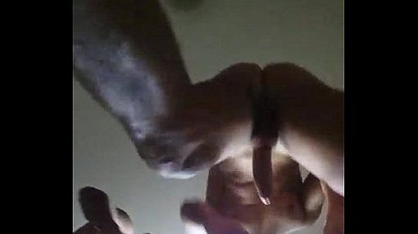 Hetero comendo gay no carnaval 