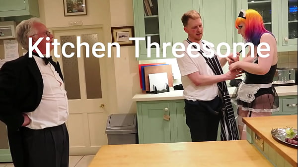 Nonton Bad Butler Fucks The Lazy Kitchen Maid thumbnail