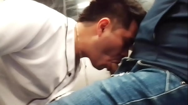 Sucking A Cock Before Arriving Home thumbnail