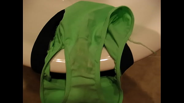 Cumshot in my dau's panties 