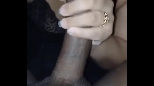 Casei com uma ninfoman&iacute;aca&hellip; e aceitei meu destino de corno 