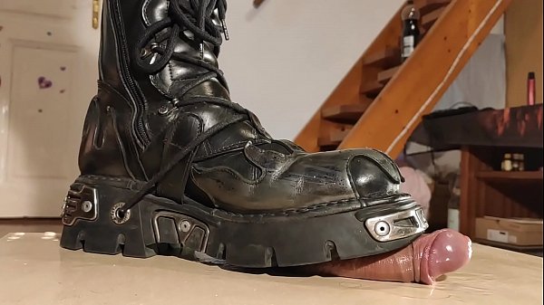 Dominant Male Pov Cock Stomping In Platform Boots 1080p thumbnail