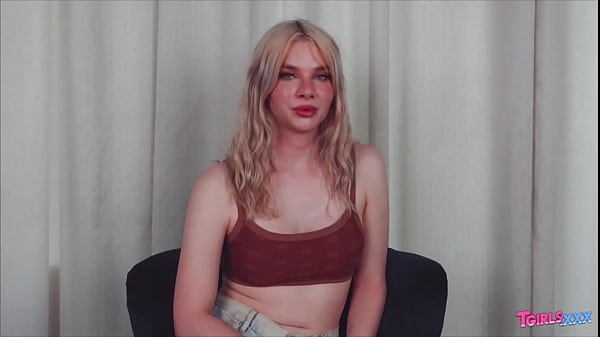 Play MP4 - TGIRLS&period;XXX&colon; The Magnificent Minx Maven