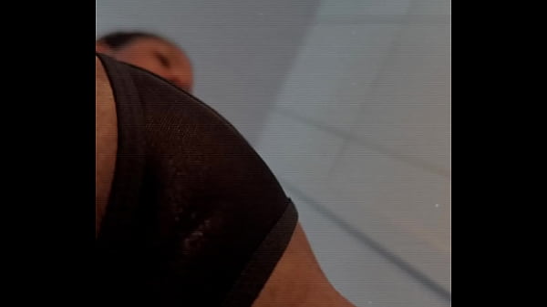 Posso sentar na sua cara 