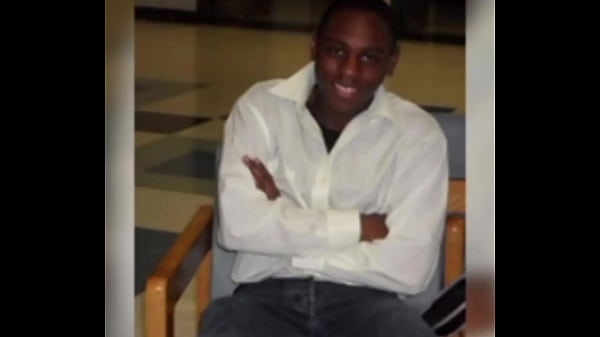 Not to be conceited but I would give oral sex to myself as a 19 year olds genitals for free if only he had more of it showing while fantasizing and listening to older versions of my parody songs2 