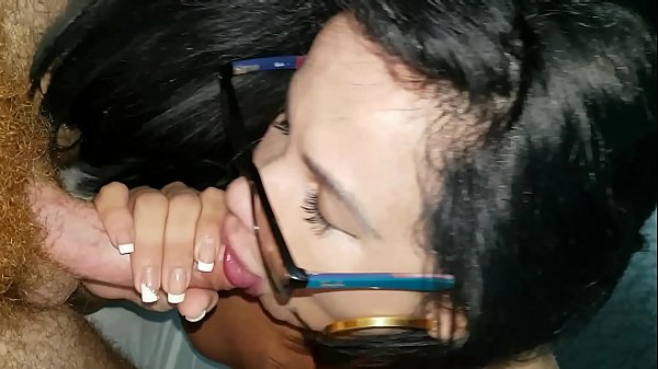 Play MP4 - Tirei a virgindade de um coroa virgem com meu cu &period;veja mais em xv red