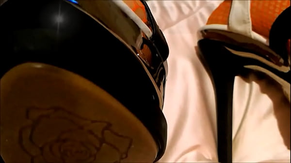 Nonton Pussy For You thumbnail