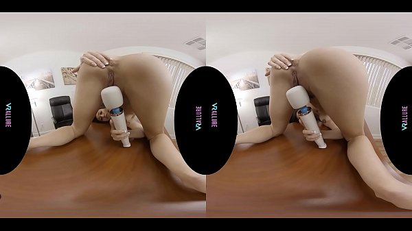 VRALLURE So You Want To Be A_Porn Director?