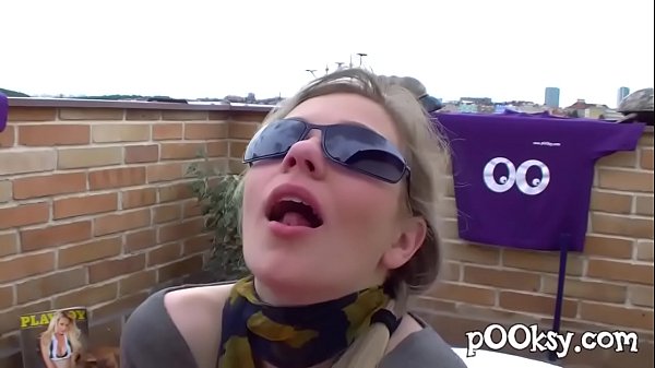 Minnie Mouth Scream Loudly during Fuck(French amateur)