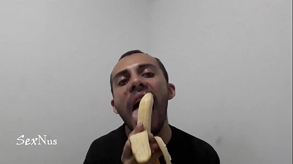 Play MP4 - Te quiero chupar el banano con semen